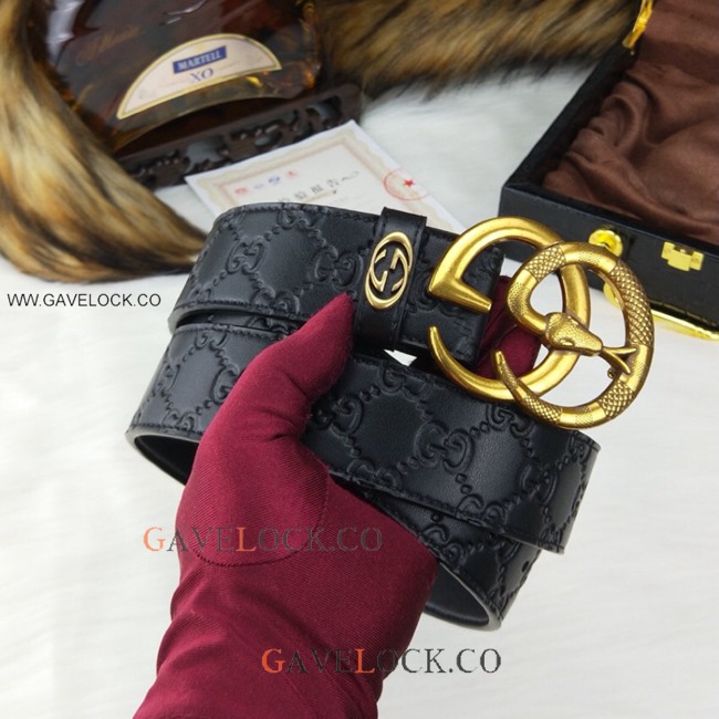 NEW Gucci Black Leather Belt with Snake G Buckle NEW Gucci Black Leather Belt with Snake G Buckle